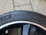 Wheels with tyres (Bullitt)